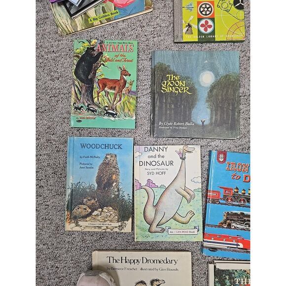 Lot of 15 Vintage Mixed Authors Read Along Hardcover Children's Story Books - Picture 6 of 6